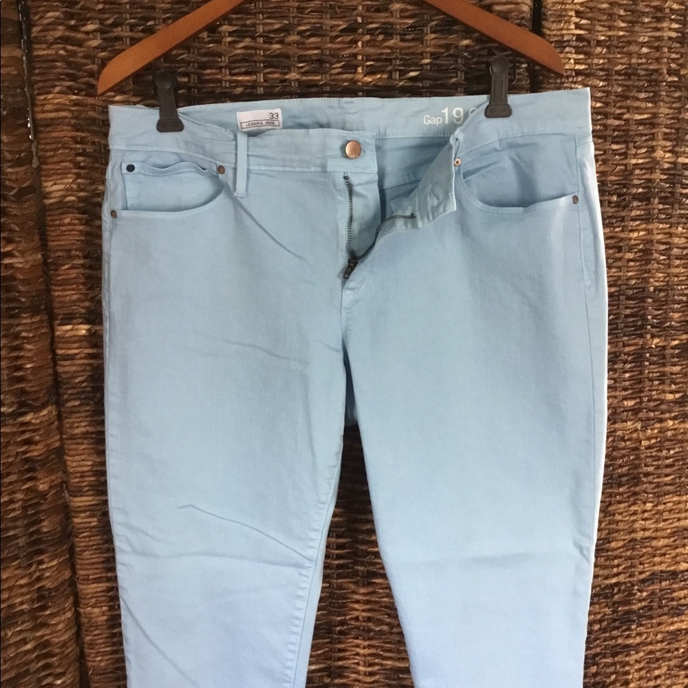 GAP - Picture 2 of 13